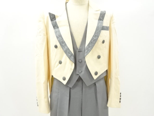 タキシード　(ベスト付き)(A-L)